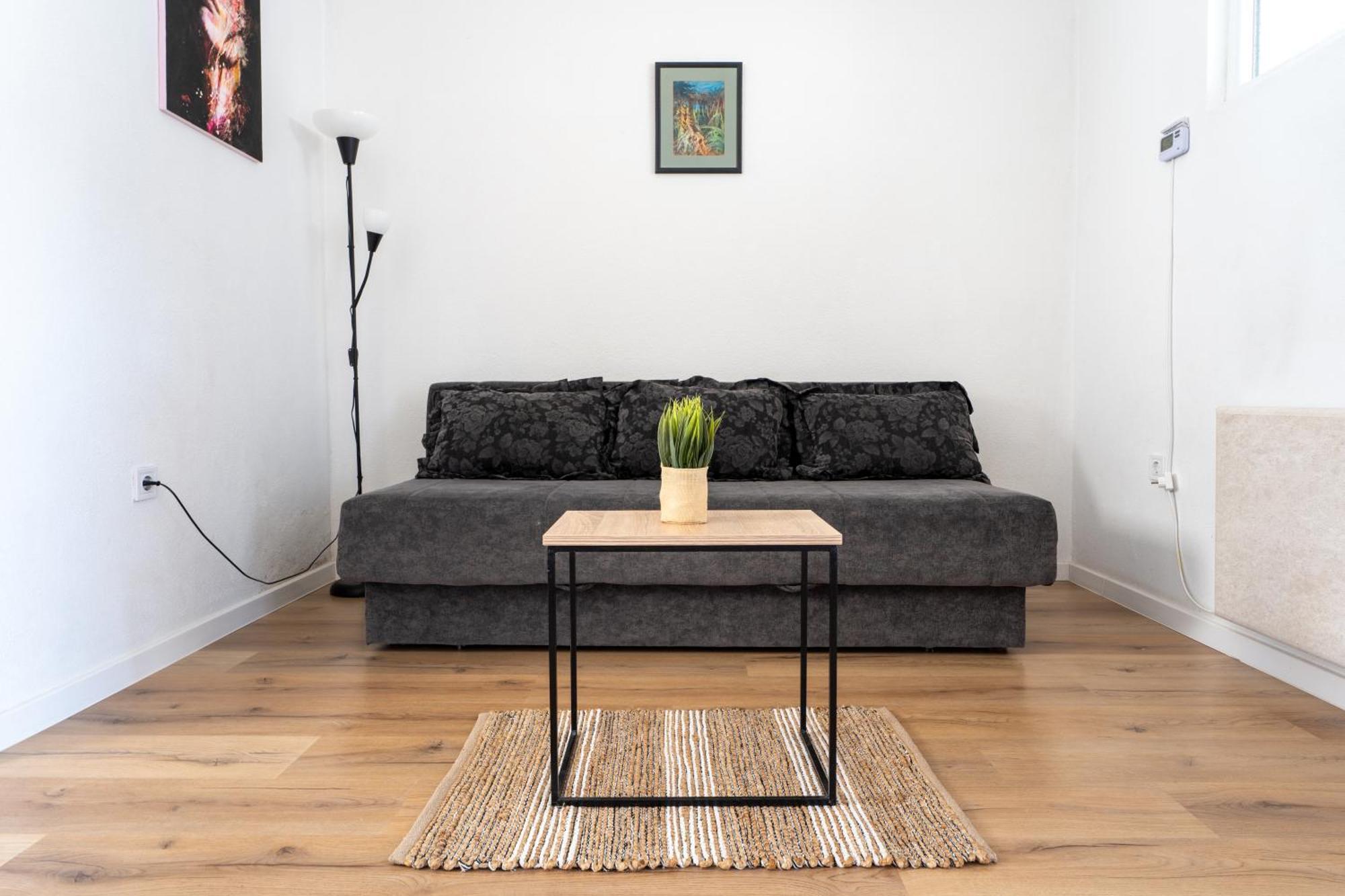 Apartments Miki Bar Zewnętrze zdjęcie