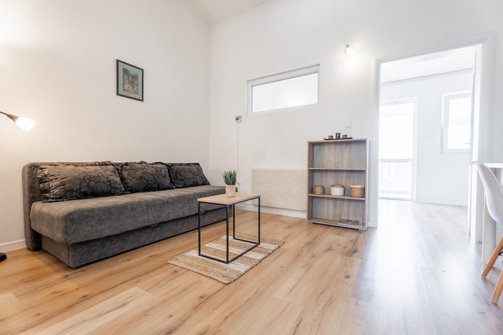 Apartments Miki Bar Zewnętrze zdjęcie