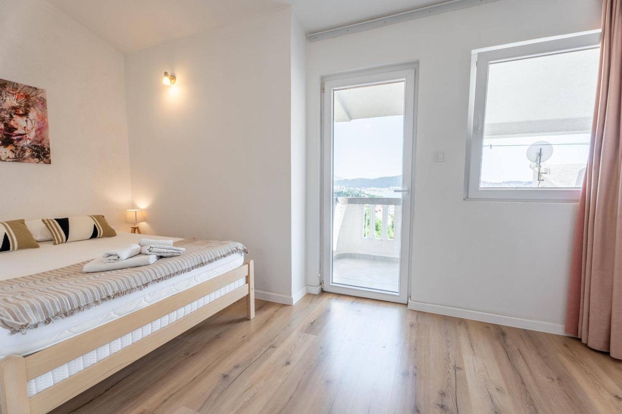 Apartments Miki Bar Zewnętrze zdjęcie