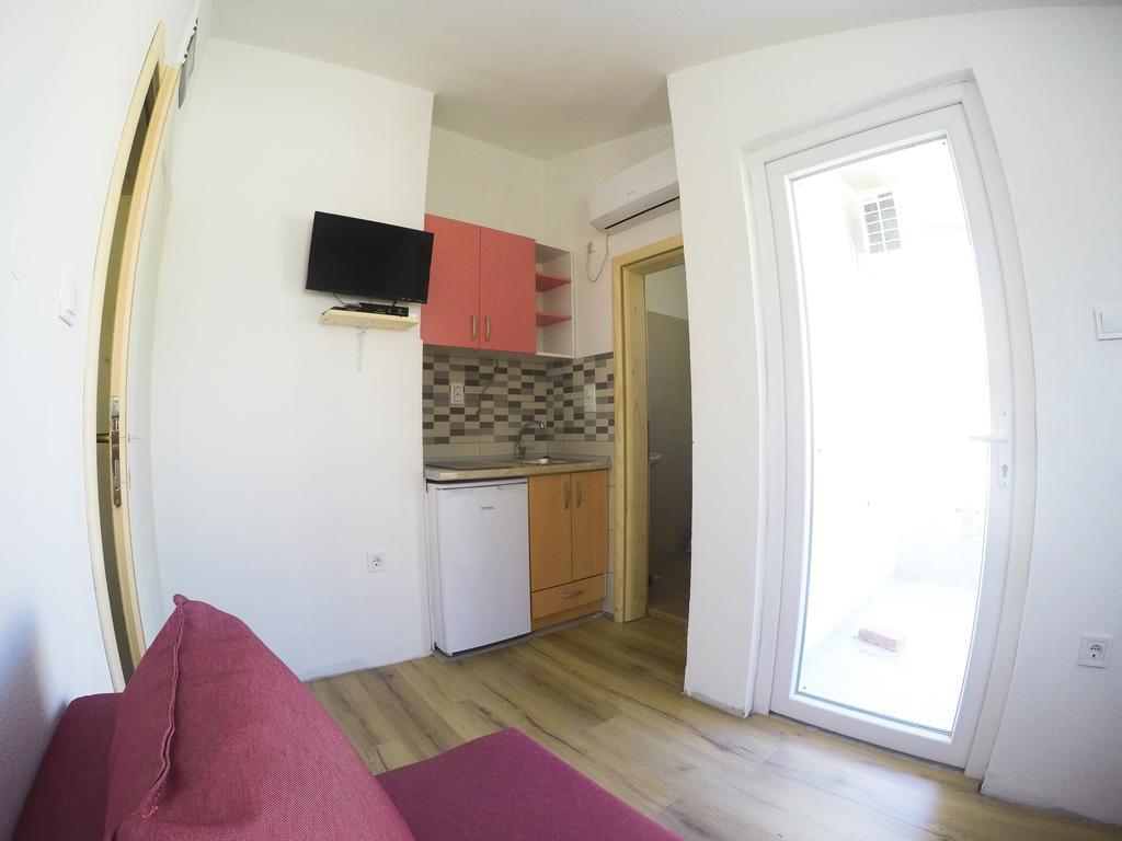 Apartments Miki Bar Zewnętrze zdjęcie