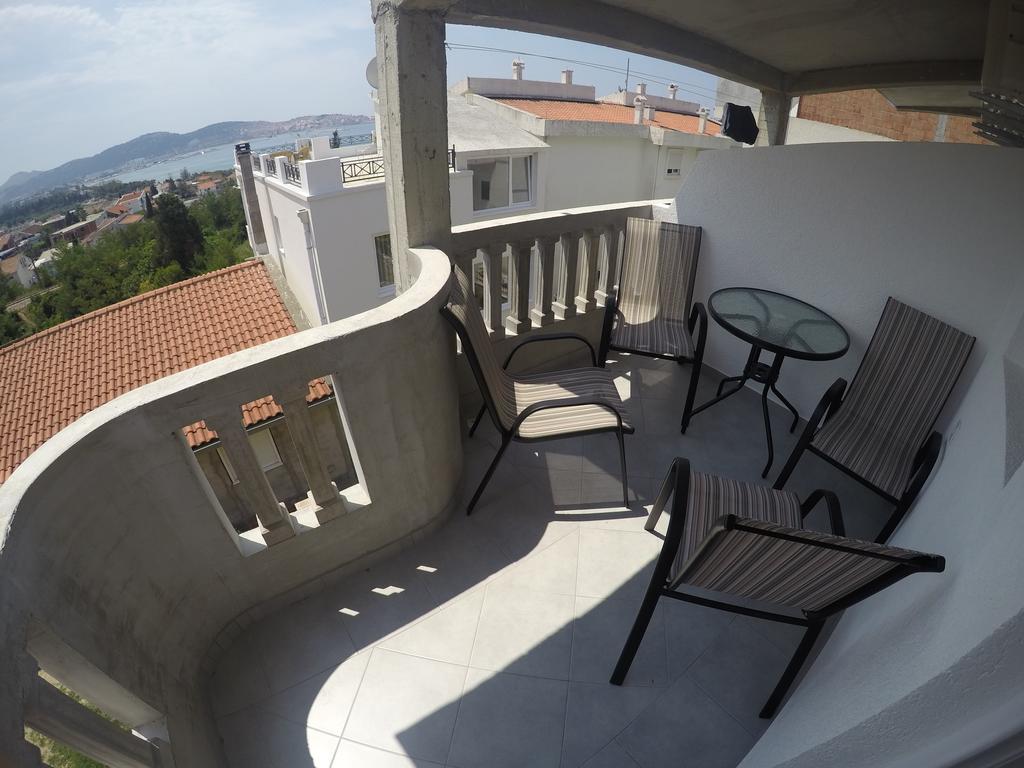 Apartments Miki Bar Zewnętrze zdjęcie