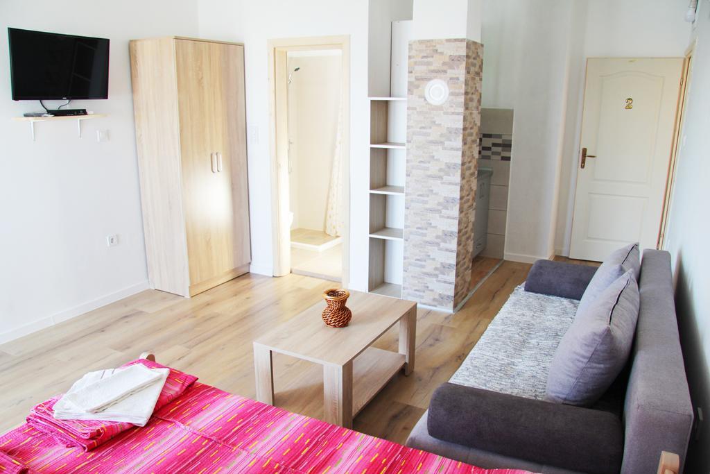 Apartments Miki Bar Zewnętrze zdjęcie
